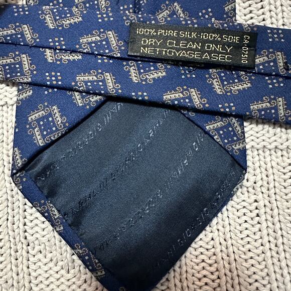 Vintage Giorgio Armani navy blue geometric silk tie - Picture 4 of 6
